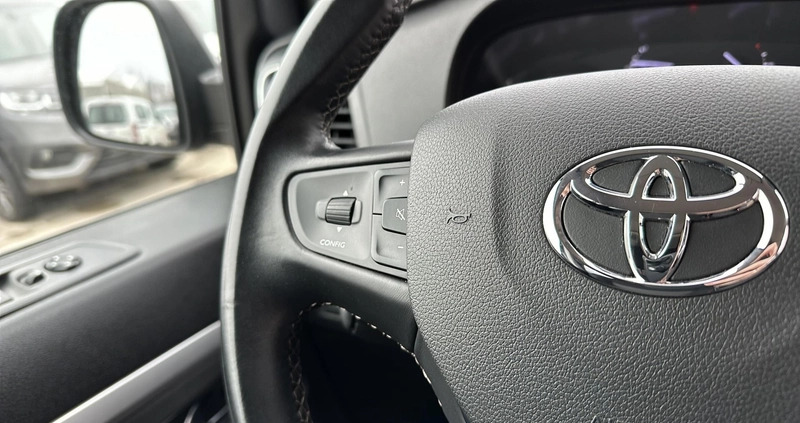 Toyota Proace Verso cena 142900 przebieg: 97502, rok produkcji 2021 z Bodzentyn małe 352